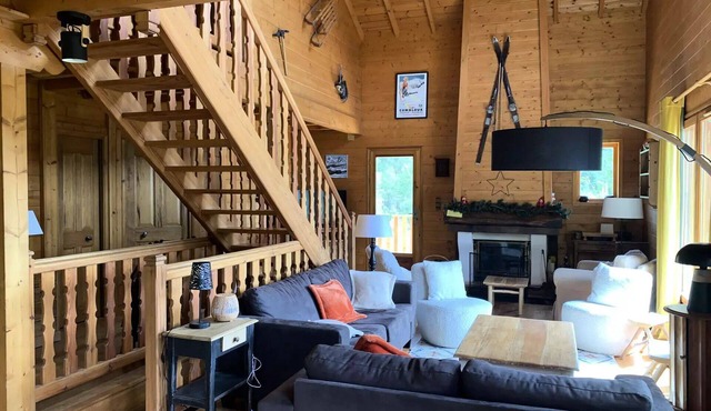 Superb chalet in the heart of the Ubaye Valley, 17 pers, 10 bedrooms