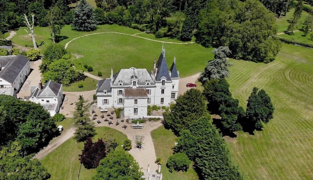 Superb Chateau in the beautiful Loire Valley, near Saumur