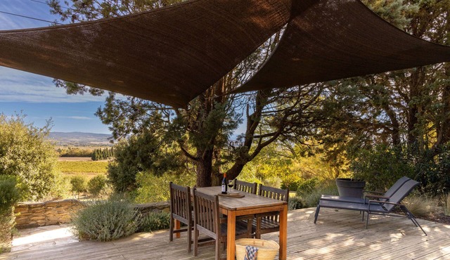 Superb child friendly holiday house w. shared pool near Carcassonne