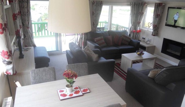 Superb contemporary amazing family lodge