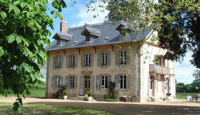 Superb country house with a lovely large garden