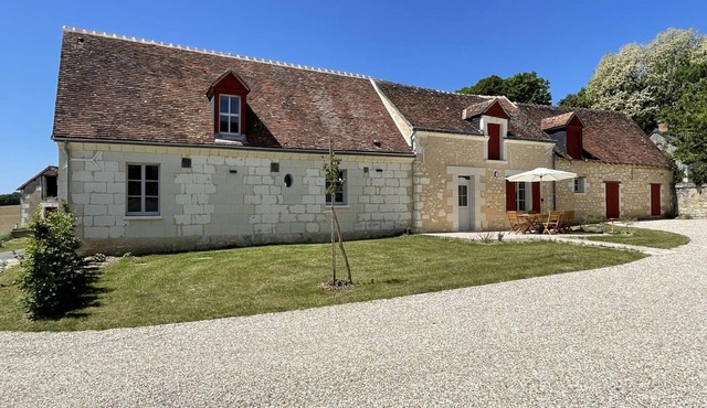 Superb Eco-renovated Cottage Near Castles