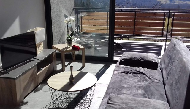 Superb entirely new housing