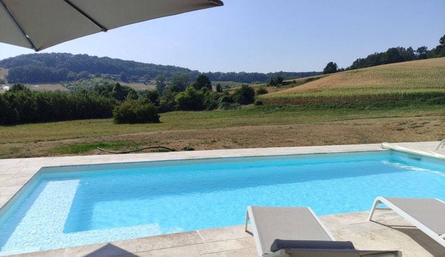 Superb country house, pool and spa