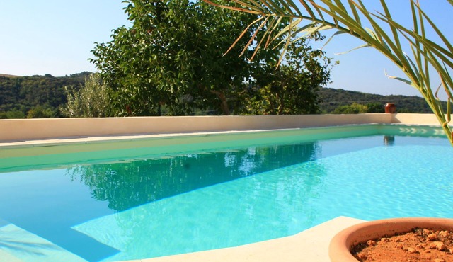 Superb ground floor villa with heated pool in Valensole, Provence