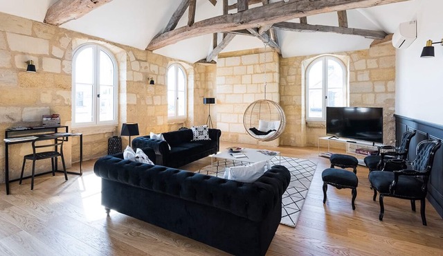 Superb loft type boutique hotel Libourne