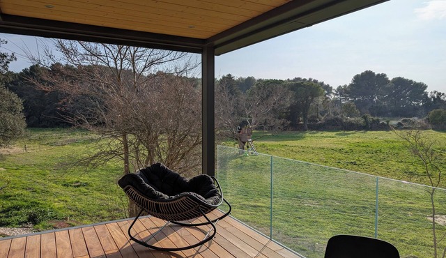 Superb new T2 - 5min from town center - meadow view