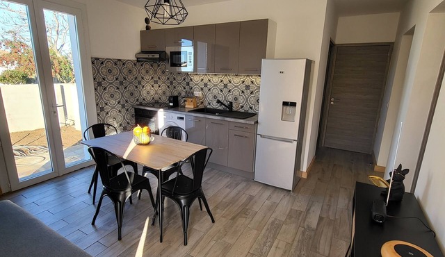 Superb new T3 apartment 200 meters from the beach.