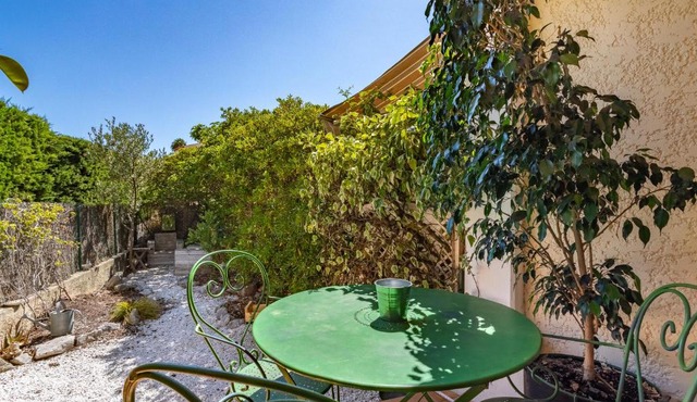 Superb one bedroom with AC and garden close to beach - Dodo et Tartine