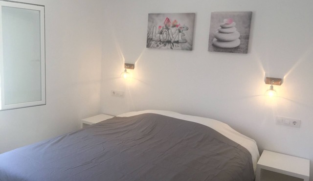 Superb, recently renovated detached villa