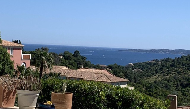 Superb sea view at Les Issambres, swimming pool, air conditioning, wifi, PMR, 154m2, pétanque court