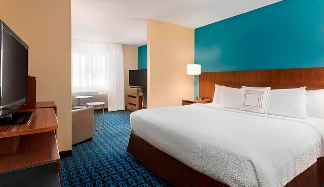 Superb Suite for a Romantic Getaway W/ Breakfast