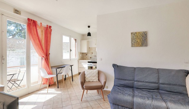 Superb T2 with Balcony in Cannes