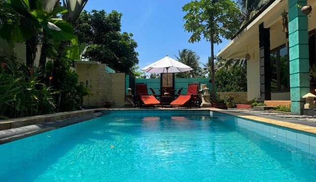 Superb totally private family friendly villa with pool and only 500 metres from beach