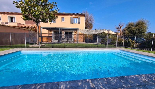 Superb villa near beach clim private pool