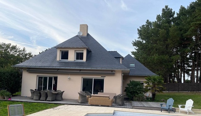 Superb villa with private swimming pool on the golf course of La Baule