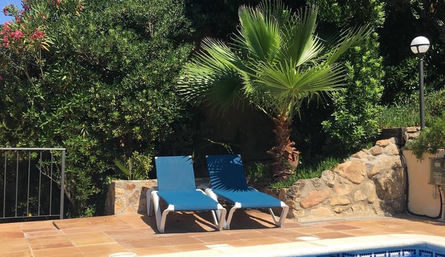 Superb Villa with breathtaking view and salt water pool
