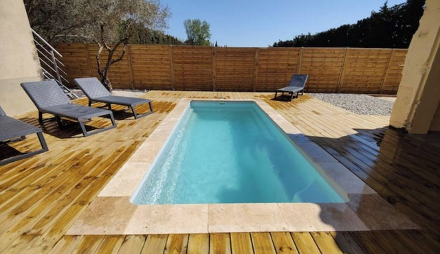 Superb villa in Provence: swimming pool and pétanque