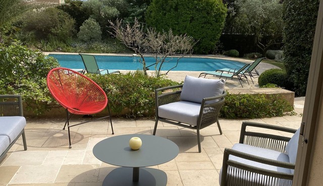 Superb villa in Puyvert Air conditioning, heated swimming pool, fully enclosed garden