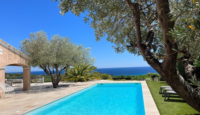 Superb villa with panoramic sea view Sainte Maxime
