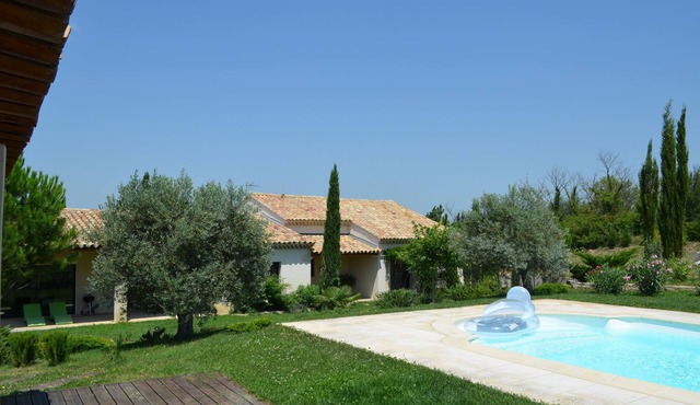SUPERB VILLA WITH POOL PROX Avignon, Luberon,