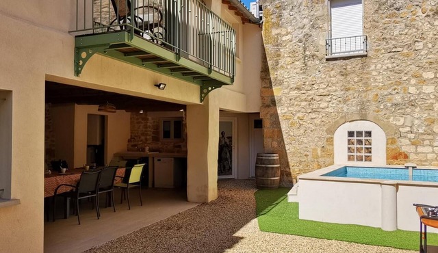 Superb village house-Pool-Ideal for family