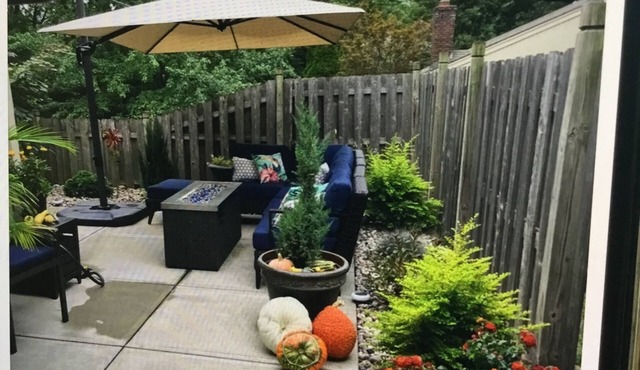 Superb WORLD CUP location in awesome Leawood, Ks. 3 Bedroom townhome