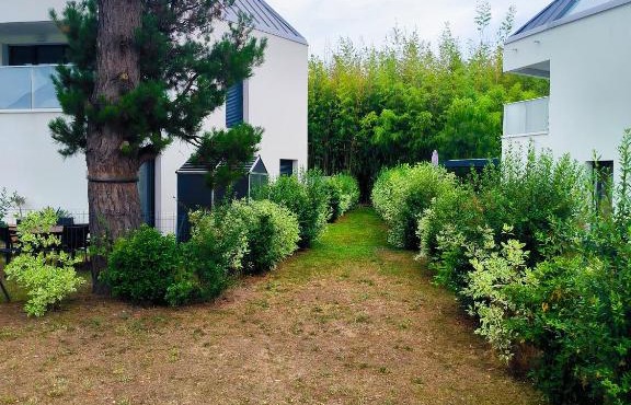 Superbe appartement avec jardin