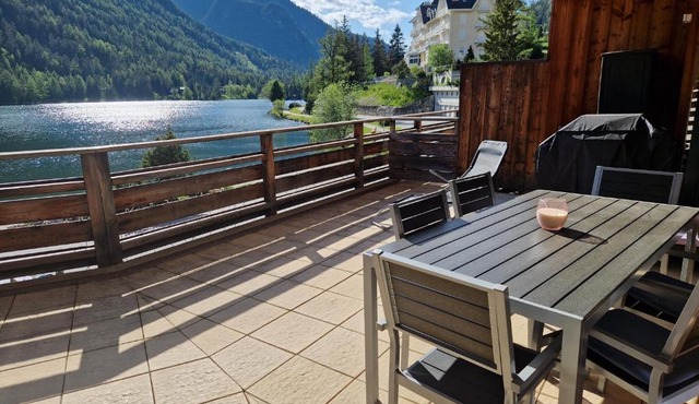 Superbe appartement Champex-Lac avec piscine et sauna