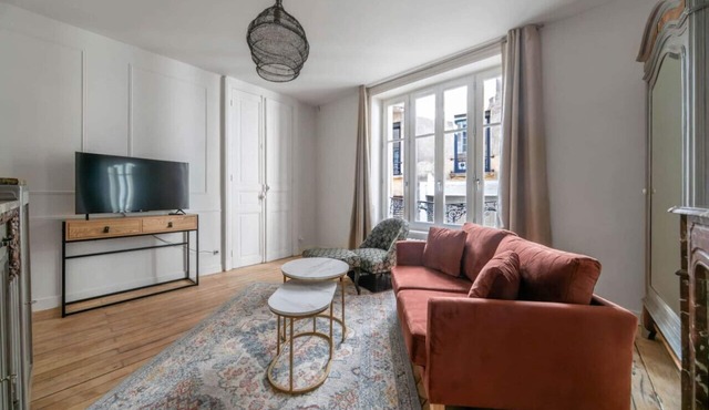 Superbe appartement dans immeuble classé