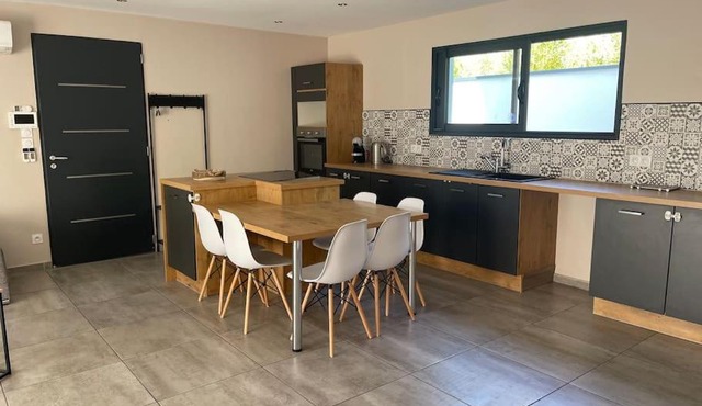 Superbe appartement en rez de jardin