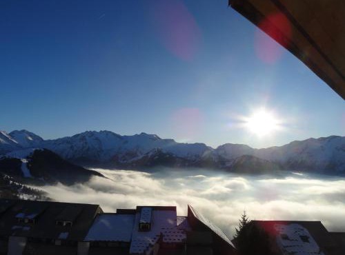 Superbe Appartement T2 - Alpe d'Huez Quartier ECLOSE - vue imprenable exposé SUD