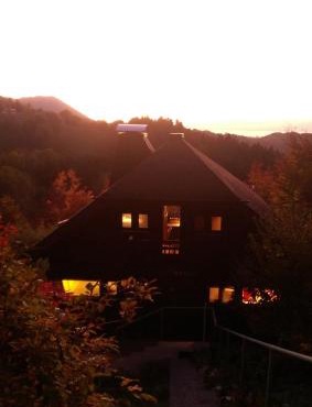superbe chalet en montagne vue Lac Léman
