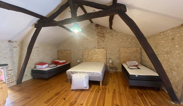 Superbe Maison de Vacances en Pierre