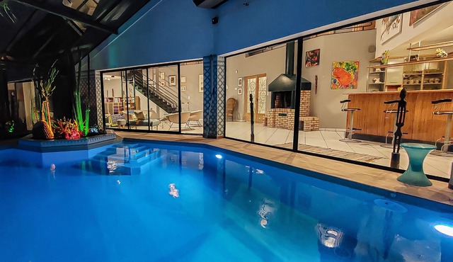 Superbe Maison en Bord de mer Avec Piscine Intérieure Chauffée