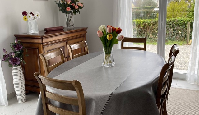 Superbe Maison Neuve de Plain Pied Proche Mer. Animaux de Compagnie Acceptés!