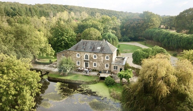 Superbe Moulin à eau Datant du XVI - Grand Domaine