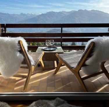 Superbe studio Anzère, rénové, au pied des pistes