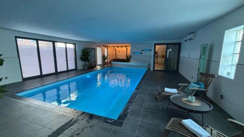 Superbe studio privée au calme avec piscine et spa