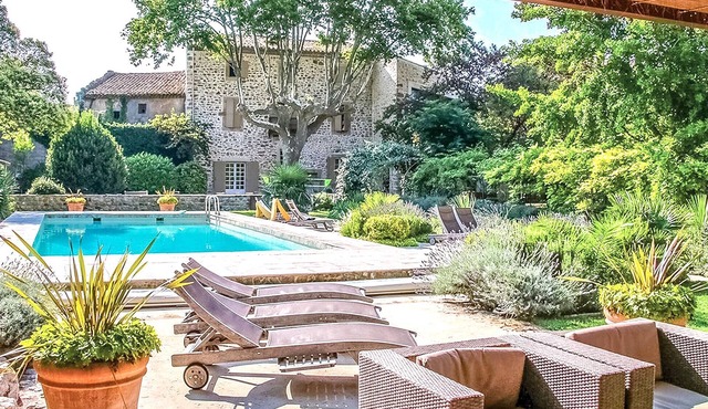 Superbe villa piscine