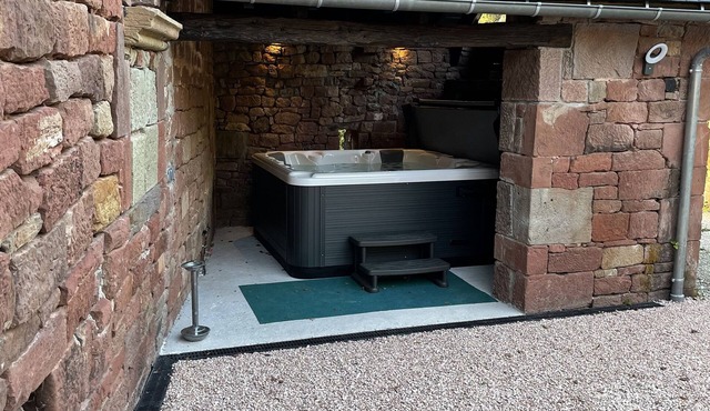 Superbe Villa Avec Jaccuzi à Collonges la Rouge