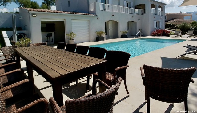 Superbe Villa 3 Étoiles Avec Piscine et Sauna, vue mer Panoramique