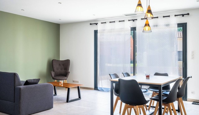 Superbe Villa Climatisée Proche Uzès, Entre Avignon et Nîmes Toutes Commodités