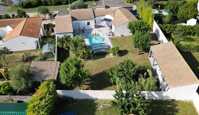 Superbe Villa La Rochelle Avec Piscine 5ch