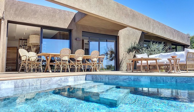 Superbe Villa vue Mer, Piscine Chauffée, Terrain de Pétanque