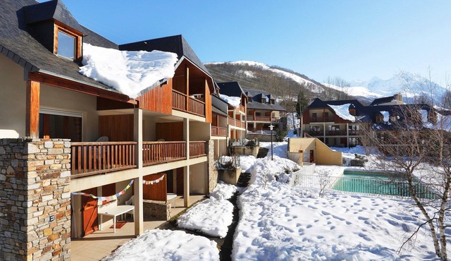Superbe vue sur le lac | Apt 5p + Accès Piscine