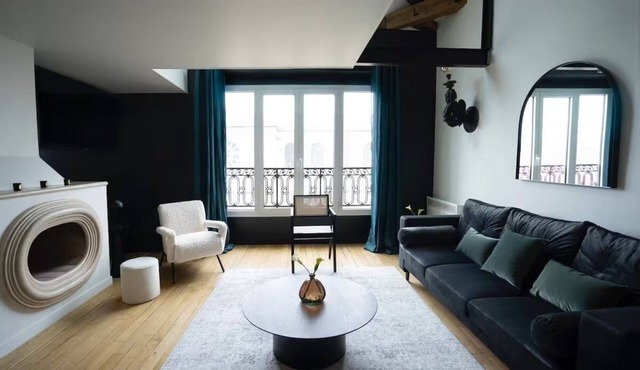 Superior Apartment at Invalides