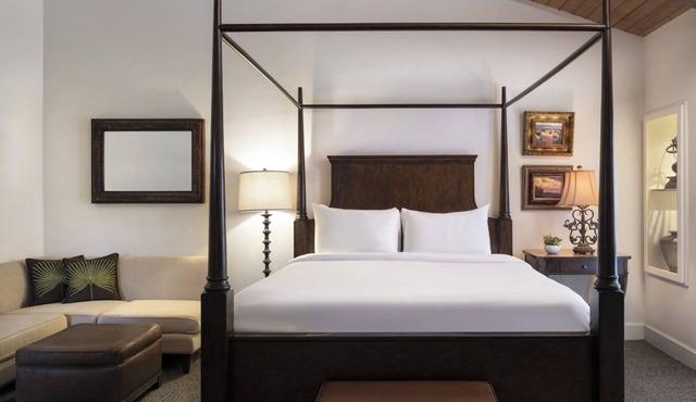 Superior Corner Room, La Casa Del Zorro, Desert Resort, High-end Spa Treatments