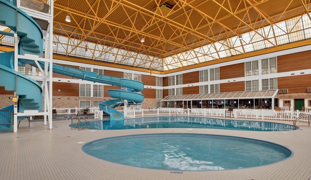 Superior Inn Hotel and Conference Centre Thunder Bay