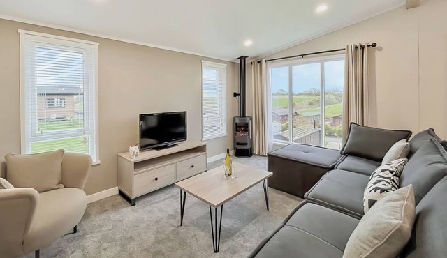 Superior Lodge 2 Bed